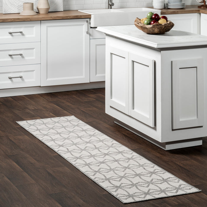 Ivied Trellis Flatweave Rug 120x180 cm Light Grey