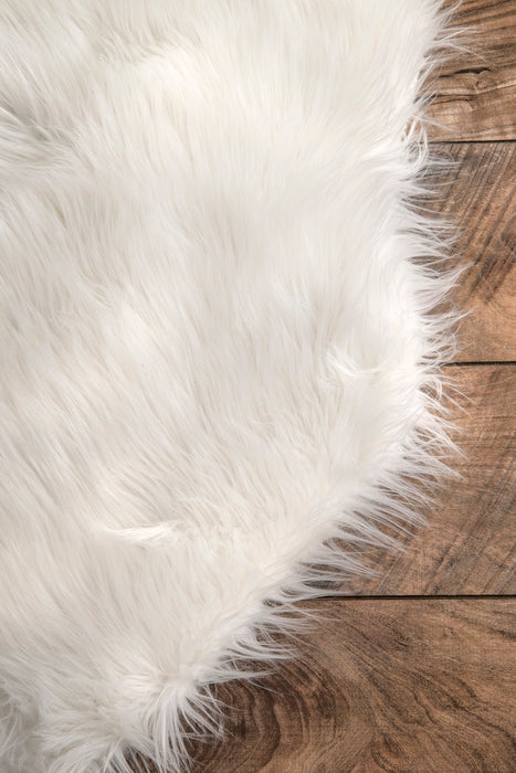 Ivory Faux Sheepskin Area Rug 60x90 cm