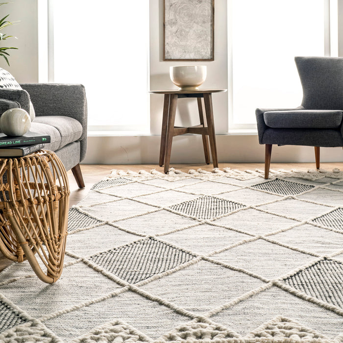 Ivory Harlequin Pattern Area Rug 120x180 cm