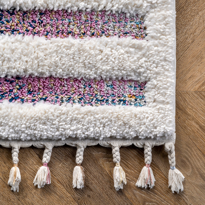 Ivory Shag Area Rug With Rippled Stripes 120cm