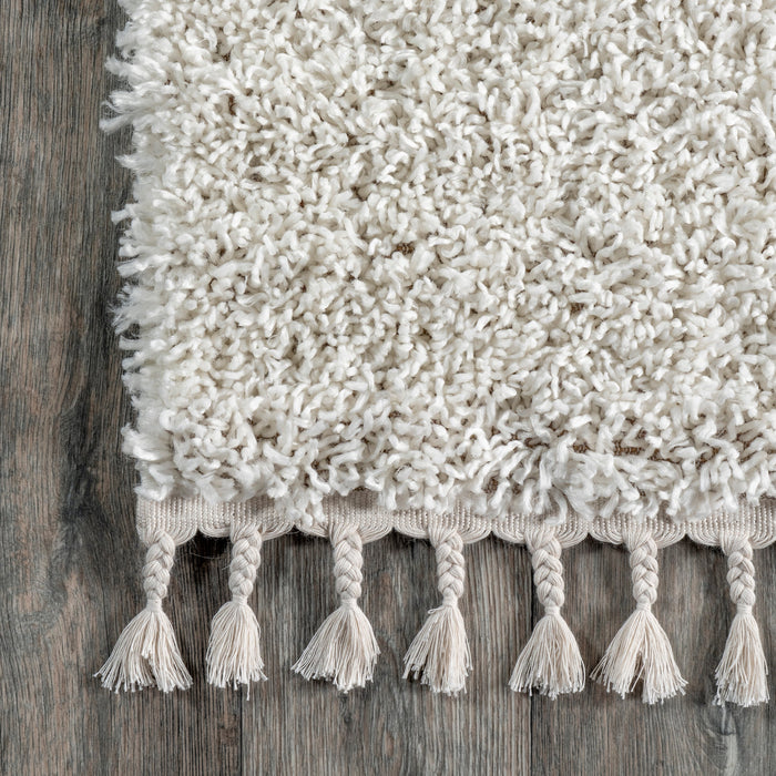 Ivory Shag Area Rug for Stylish Home Décor