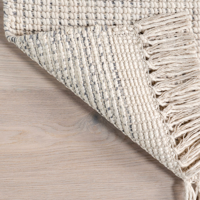 Ivory Solid Wool Fringed Area Rug 140x200 cm