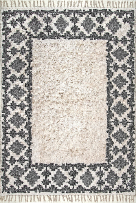 Ivory Tassel Flatweave Area Rug with Diamond Border