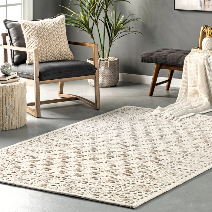 Ivory Wool Area Rug with Geometric Pattern 160 cm x 230 cm