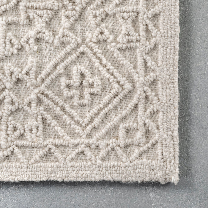 Ivory Wool Area Rug with Geometric Pattern 160 cm x 230 cm