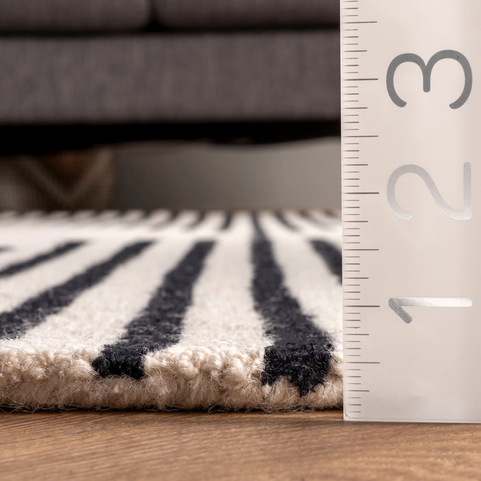 Ivory Wool Pinstriped Area Rug 150x240 cm