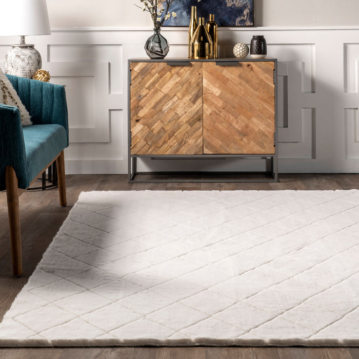Jaylene Plush Cloud Washable Area Rug 152 Cm White