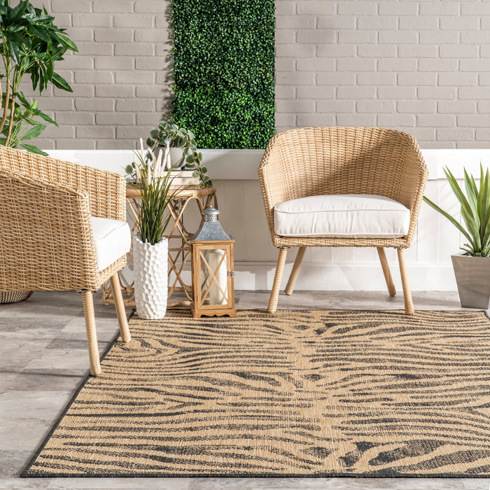 Jovie Dark Grey Zebra Striped Area Rug 150 x 240 cm