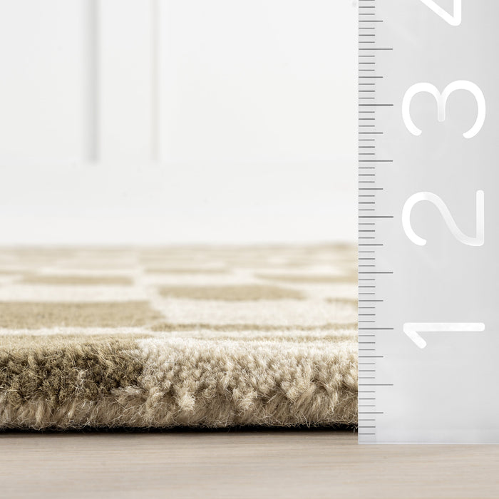 Kai Wool Checkerboard Rug in Olive Green