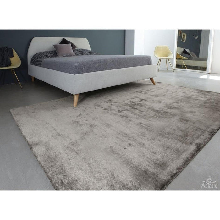 Katherine Carnaby Chrome Modern Designer Plain High-Density Heavyweight Hand-Woven Silky Smooth Shimmer Viscose Mushroom Brown Rug