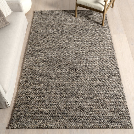Knitted Wool Area Rug in Grey - Soft Comfort Underfoot