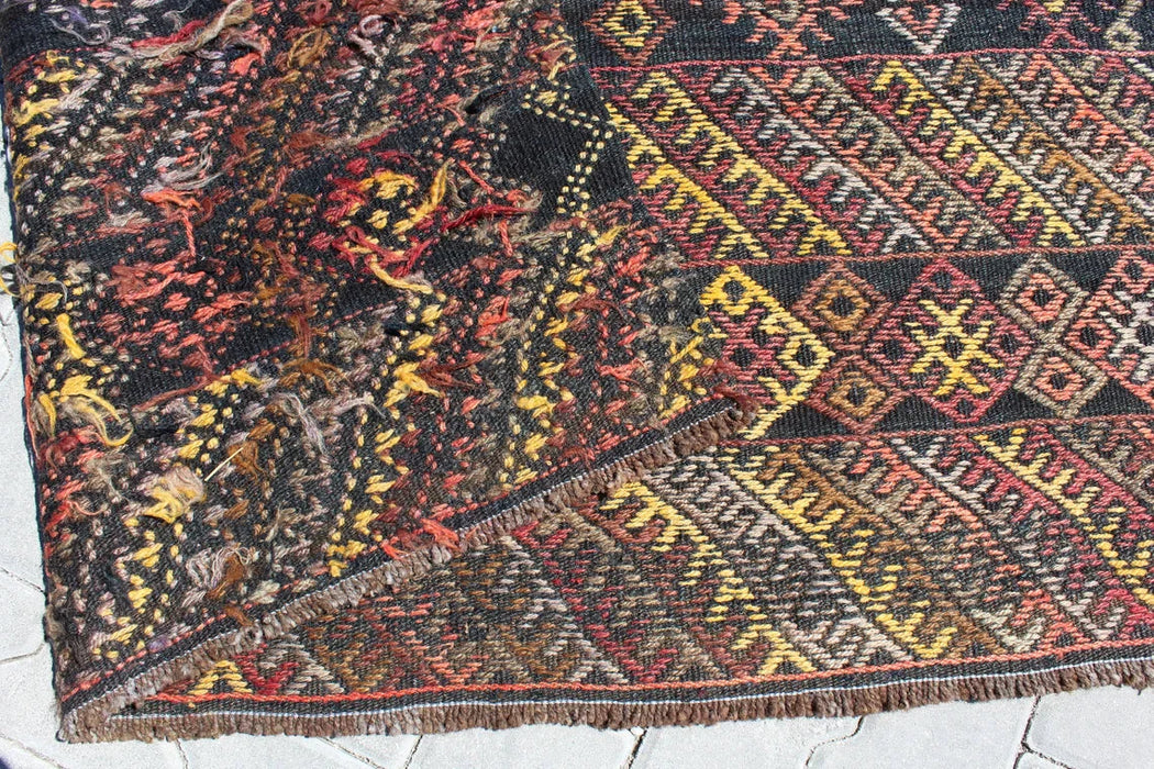 Tappeto Kilim curdo ricamato 151 cm x 318 cm Vintage