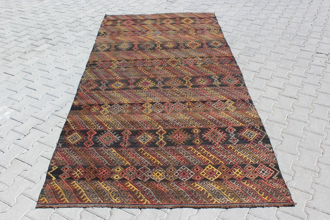 Tappeto Kilim curdo ricamato 151 cm x 318 cm Vintage