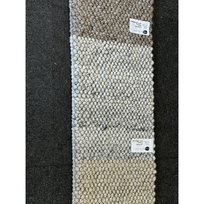 La Playa Modern Plain Mottled Beaded Pebble Hand Woven Textured Wool Flat-Pile Silver Rug