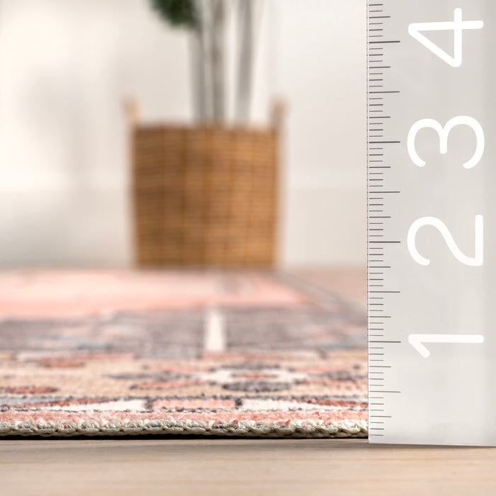 Laurel Medallion Machine Washable Area Rug in Blush