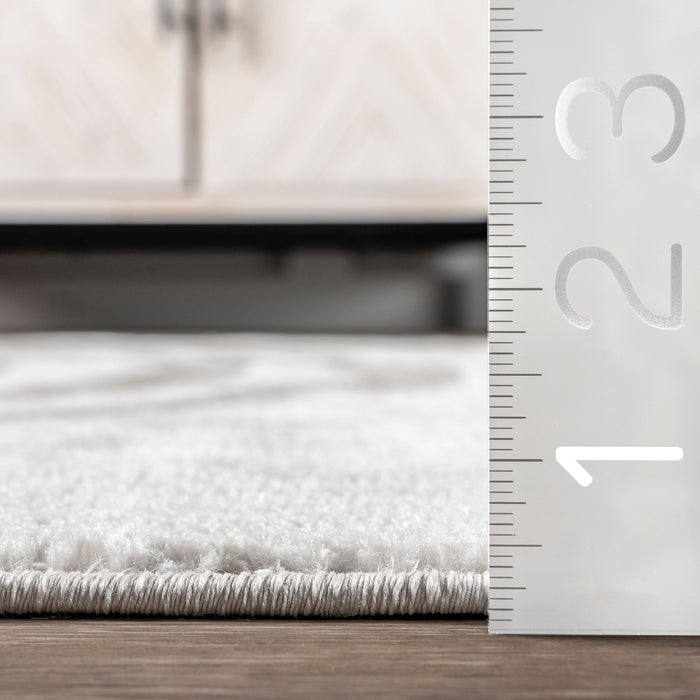 Light Grey Contemporary Area Rug for Stylish Spaces