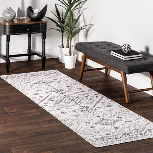 Light Grey Geometric Rug for Busy Households