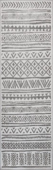 Light Grey Indoor Outdoor Area Rug 150x240 cm