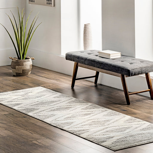 Light Grey Striped Hourglass Area Rug 160x230 cm