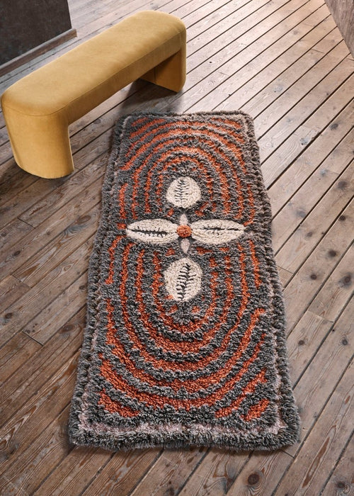 Lorena Canals Africa Woolable Cowrie Bracelet Runner Rug