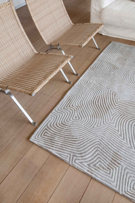 Louis De Poortere Meditation Coral 9228 Oyster White Rug