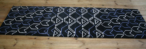 Love-Rugs Pinball Wizard Black Runner Rug