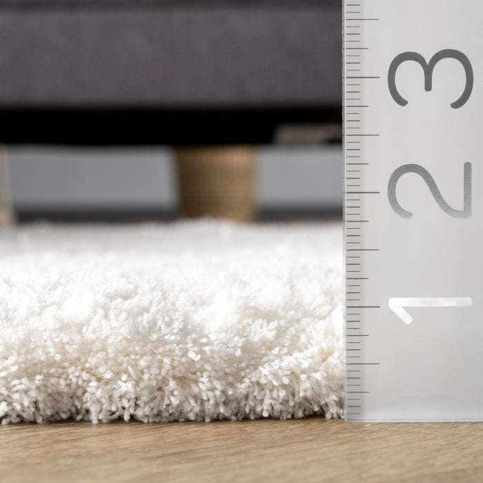 Luxury White Shag Area Rug with Carved Trellis Design