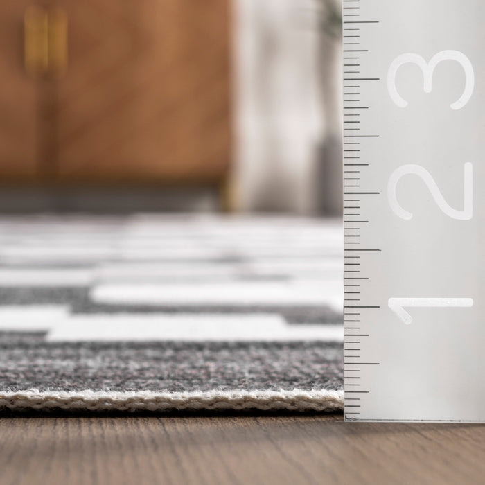 Machine Washable Diamond Rug in Charcoal Color 120x180 cm