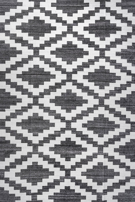 Machine Washable Diamond Rug in Charcoal Color 120x180 cm