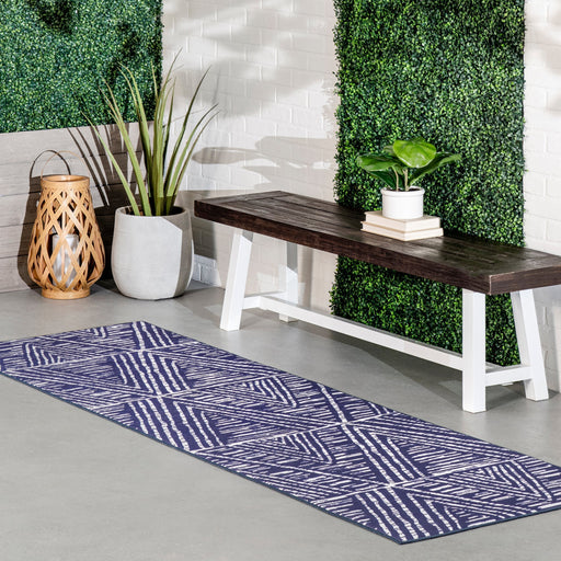 Machine Washable Indoor Outdoor Rug in Blue 150x240 cm