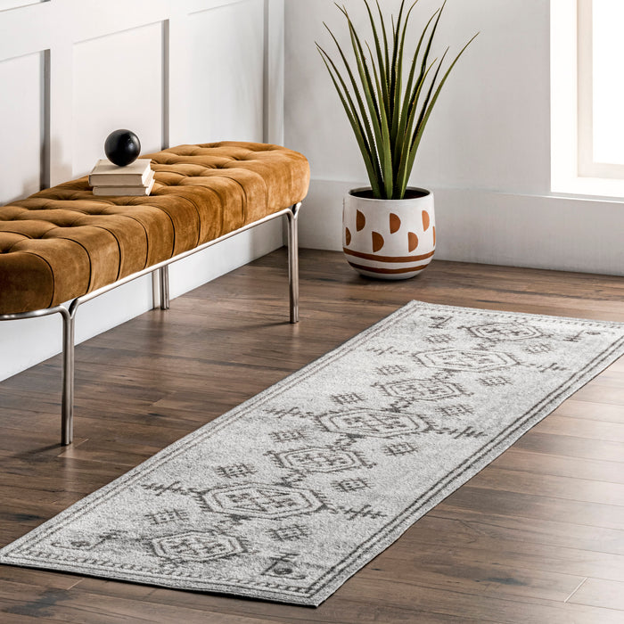 Machine Washable Light Grey Area Rug 120x180 cm