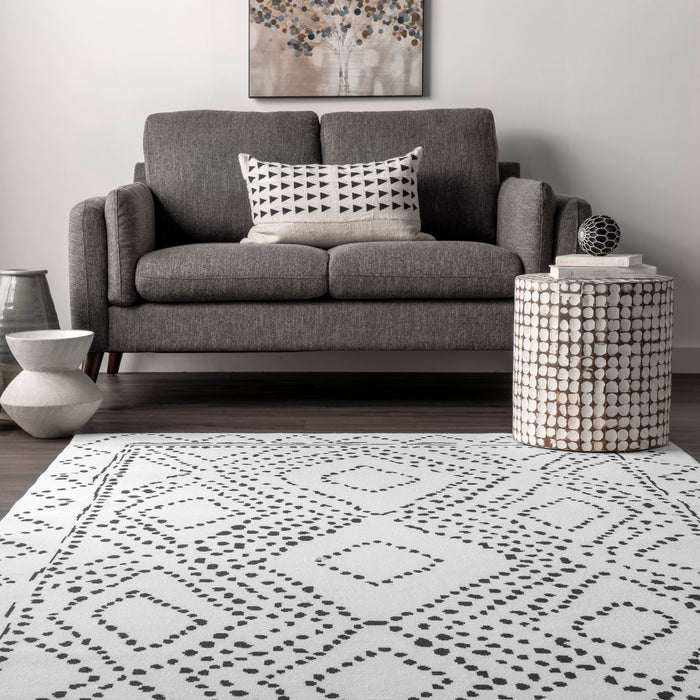 Machine Washable White Dotted Diamond Trellis Area Rug