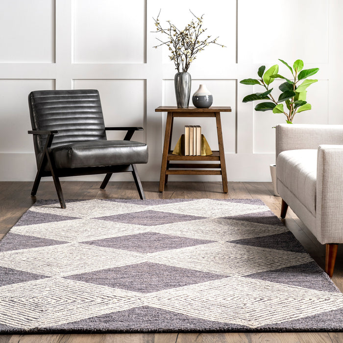 Madison Grey Hand-Hooked Wool Diamond Area Rug
