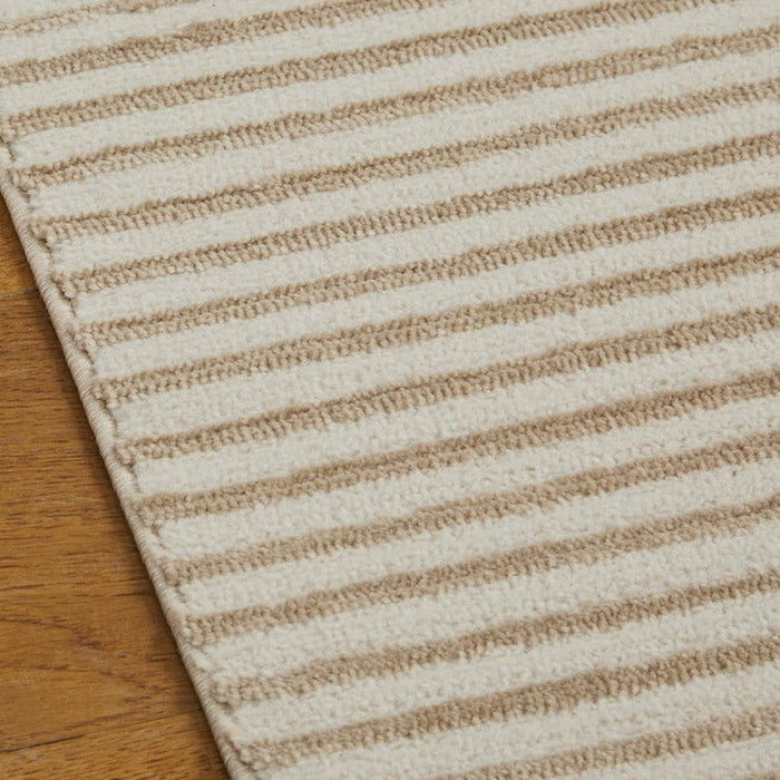 Manhattan 8120 W Beige/Cream Runner