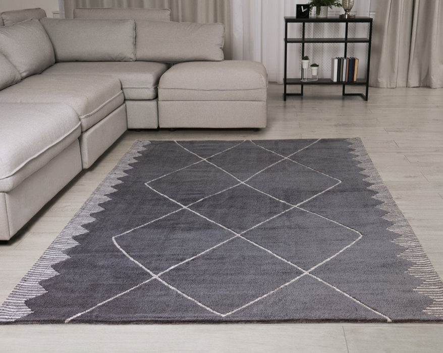 Mason Diamond Black Rug