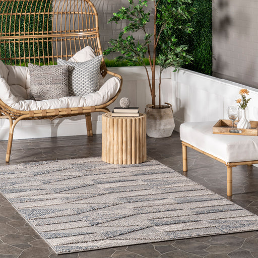 Mina Light Grey High-Low Triangle Area Rug 170x240 cm