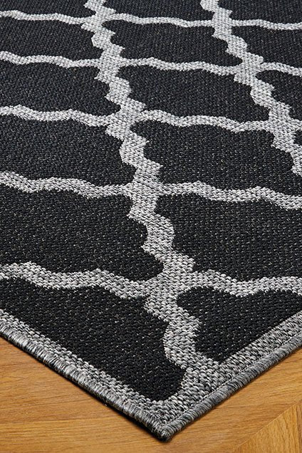 Moda Trellis Black Rug