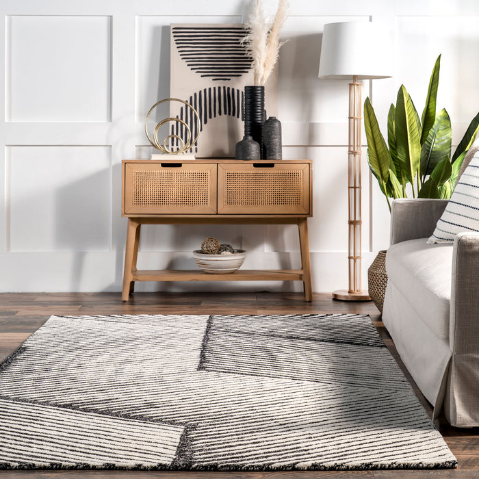Modern Grey Striped Area Rug 150x240 cm