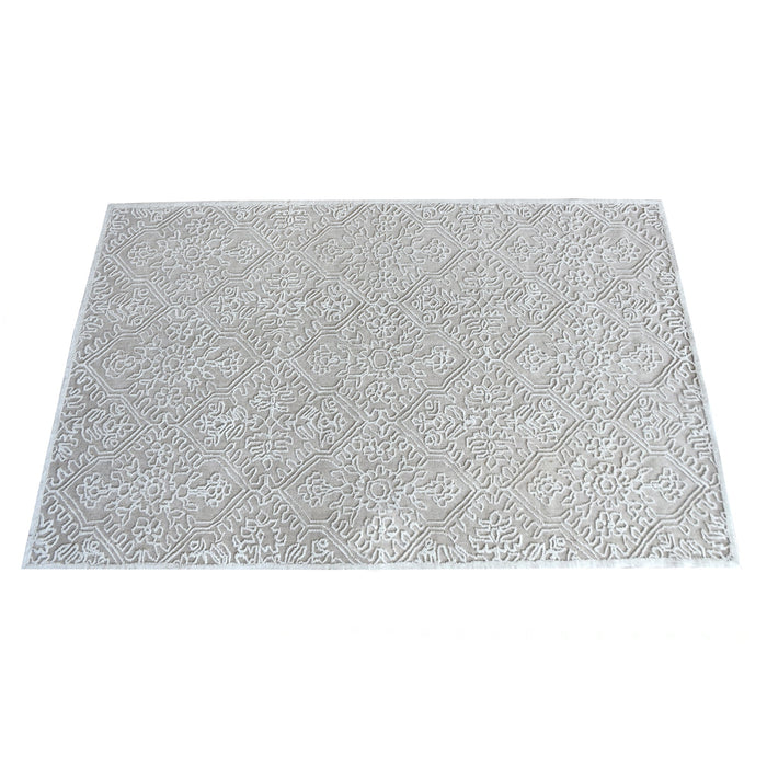 Modern Tufted Wool Rug With Classic Pattern Design