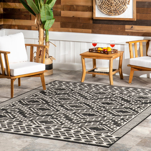 Moroccan Diamond Area Rug for Indoor and Outdoor Use