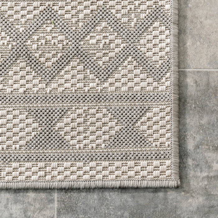 Moroccan Diamond Area Rug for Indoor and Outdoor Use