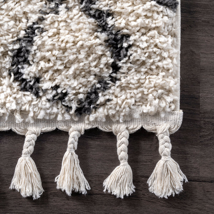 Moroccan Diamond Tassel Area Rug 120cm Off White