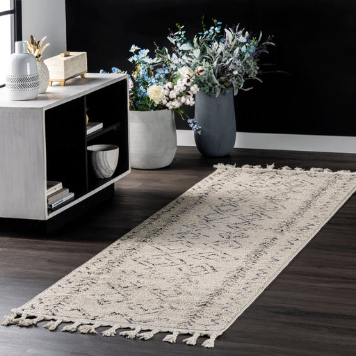 Moroccan Diamond Tassel Area Rug 140x200 cm Ivory