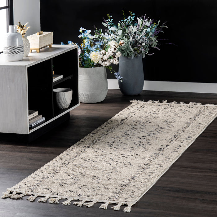 Moroccan Diamond Tassel Area Rug 140x200 cm Ivory