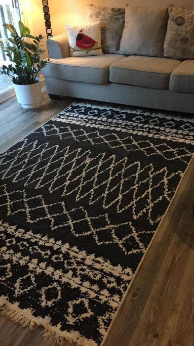 Moroccan Kilim Area Rug 150cm x 240cm Black and White