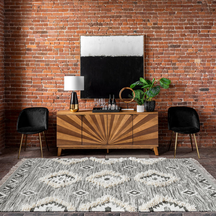 Moroccan Lattice Rug with Fringe Design in Black