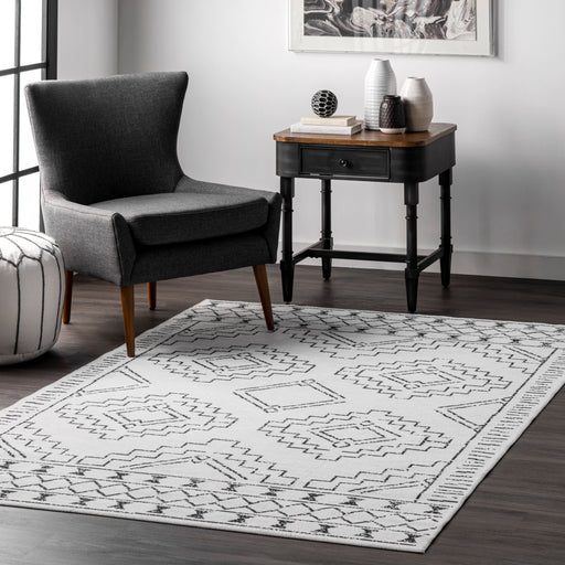Moroccan Machine Washable Area Rug in White 150x250 cm