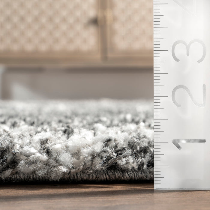 Moroccan Shag Lattice Area Rug in Grey