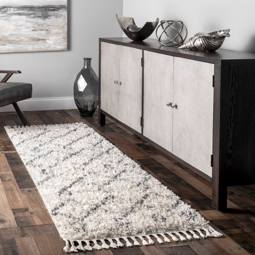 Moroccan Shag Tassel Area Rug 160 cm Ivory