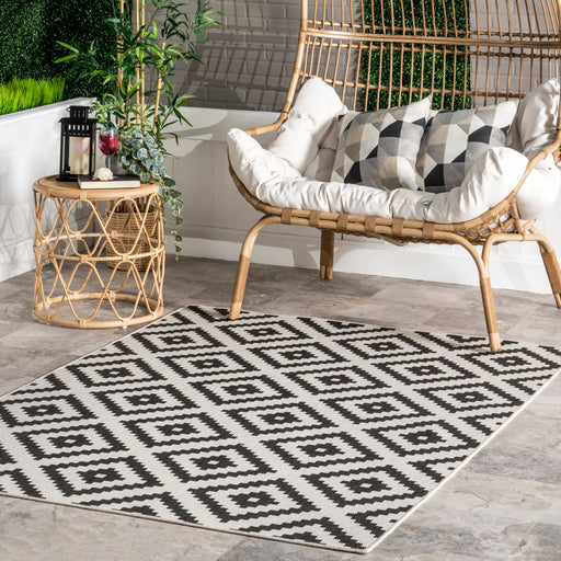 Moroccan Trellis Black And Off White Indoor Outdoor Rug